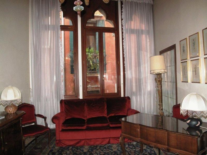 Hotel Piccola Fenice Венеция Екстериор снимка